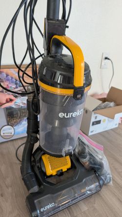 Eureka MaxSwivel Pro NEU350 Lightweight Upright Vacuum – Pet Hair & All Floors
