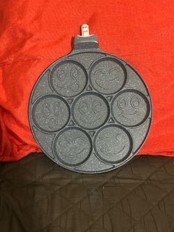 Emoji Pancake Pan