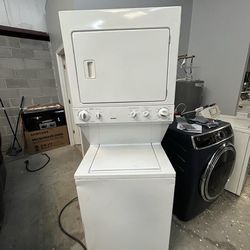 Kenmore Washer and Dryer Combo