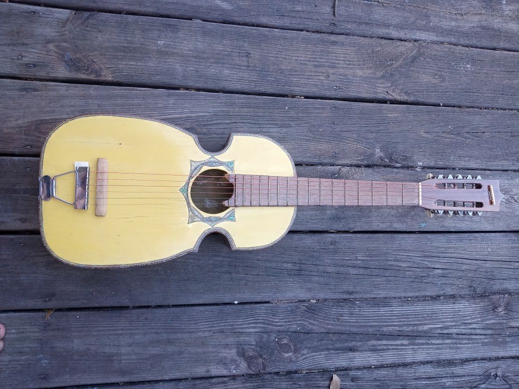 Vintage Puerto Rican cuatro guitar ten strings unique design