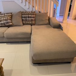  Couch Beige L Shaped 