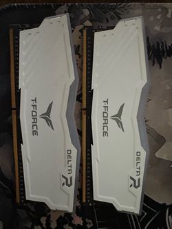 TeamGroup T-Force Delta R RAM Kit (2 Sticks)