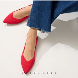 Rothy's "The Point" Pointed Toe Red Slip On Flats Shoes Women’s 9 NO INSOLES  Bold red flats with a sleek design. Comfortable and stylish for everyday