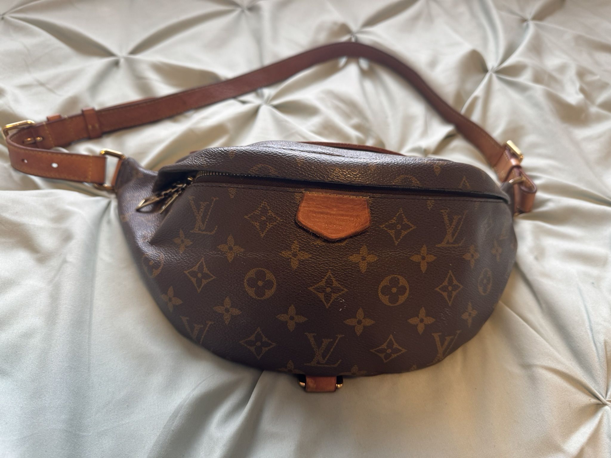 Authentic Original Louis Vuitton Bumbag