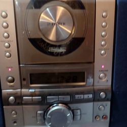 CD Player With Raido And Speakers