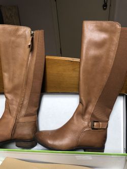 SAM EDELMAN WOMEN’S LEATHER BOOTS