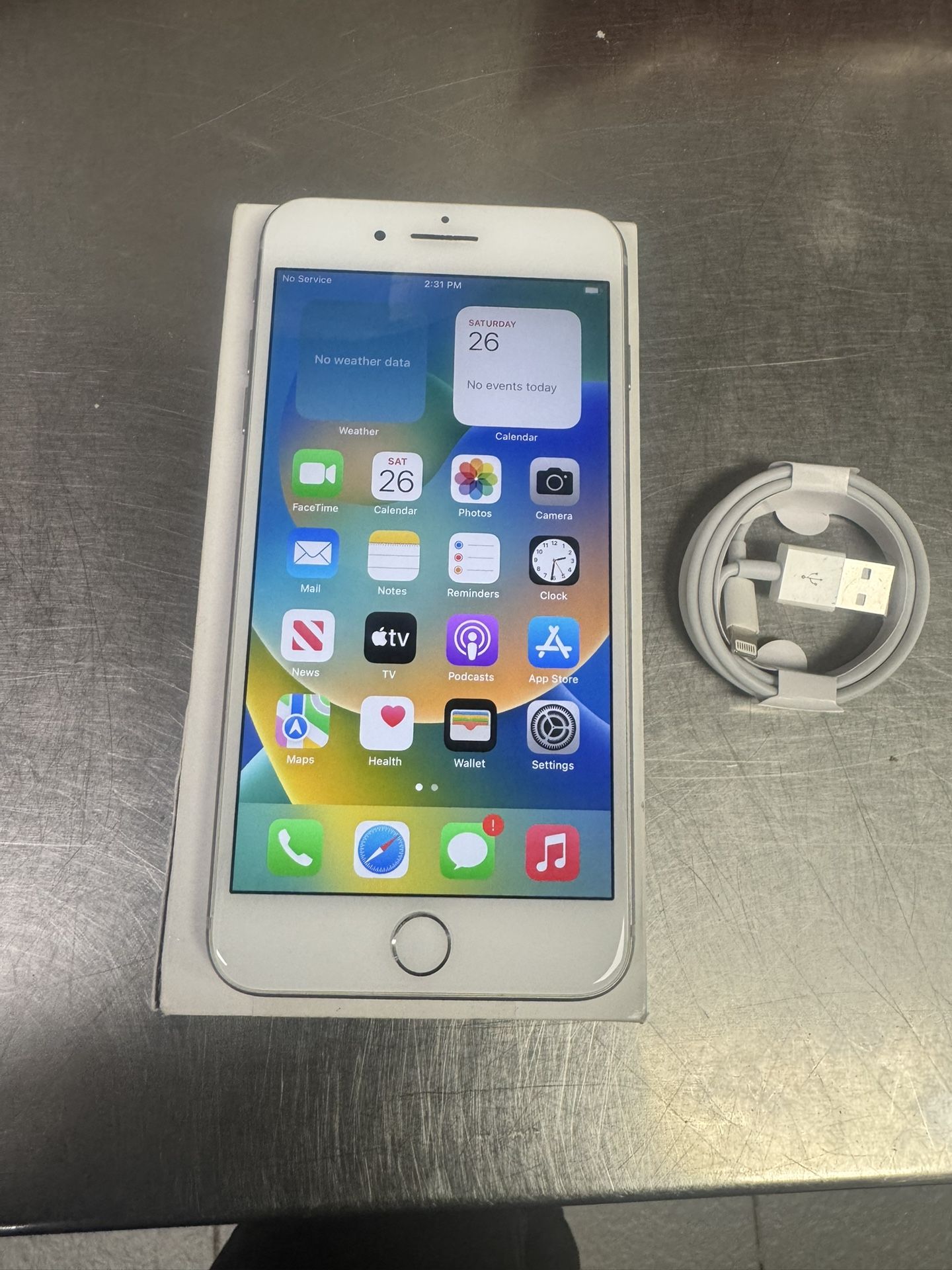 iPhone 8 Plus 64gb Factory Unlocked