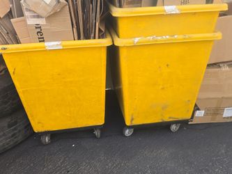 POLY BOX TRUCK