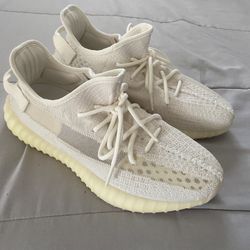 Yeezy 350 Bone