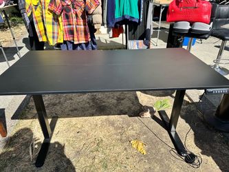 Black Electric Standing Desk