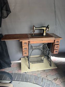 Antique 1911 Singer Model 66 “Red Eye” Treadle Sewing Machine + Cabinet