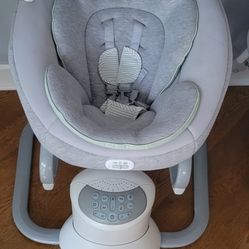 Soothe My Way Baby Swing With Removable Rocker