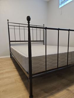 Black brown metal bedframe