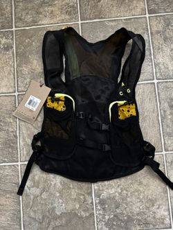 New Nike ACG running Hiking Vest