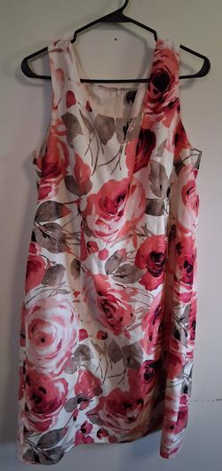 Floral Sleeveless Shift Dress size 16