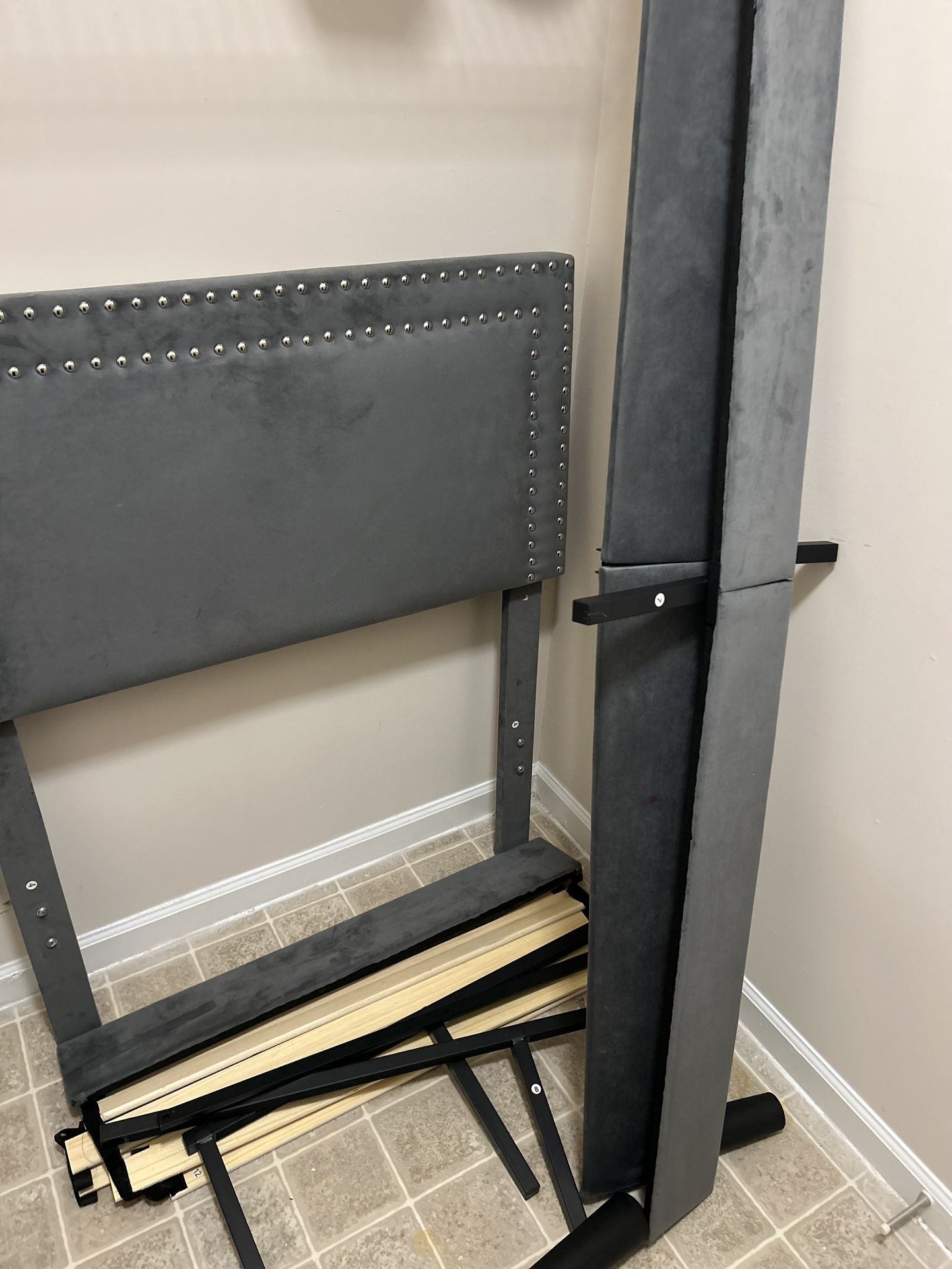 Twin bed frame
