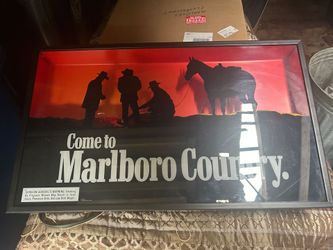 MARLBORO NEON SIGNS