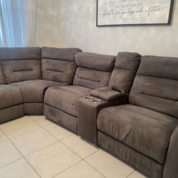 Recliner Couch/Sofa Reclinable