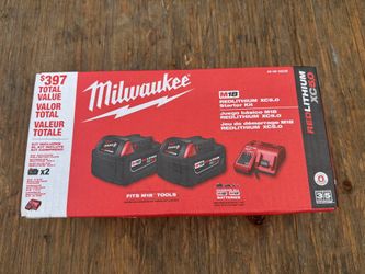 Milwaukee Battery & Charger NIB