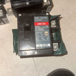 Eaton Main Braker 200