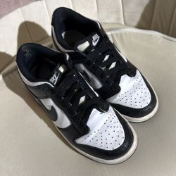 Nike Dunks Black & White