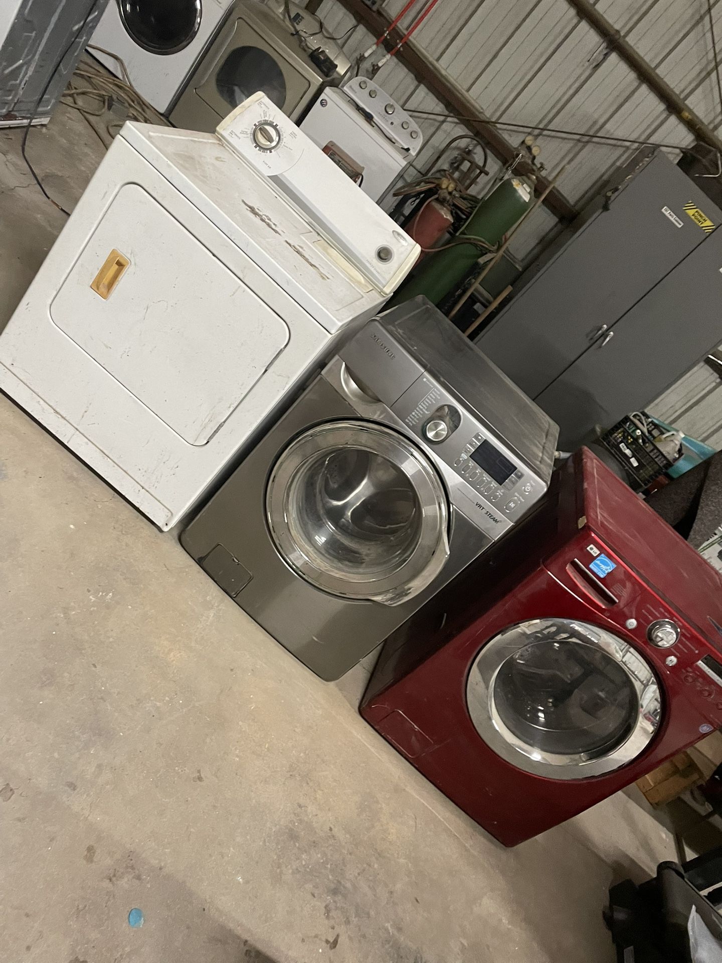 2 Washers & 1 Dryer