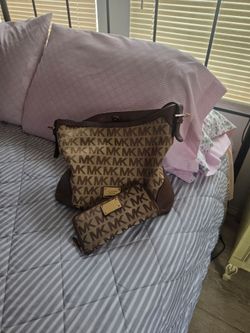 Michael kors purse and wallet