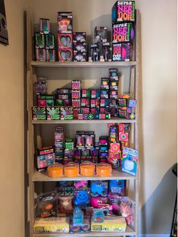 100% Authentic Needohs & Squishies