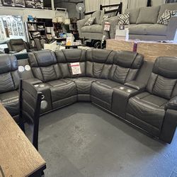 Sofás Set. Sectionals. Different Prices. 