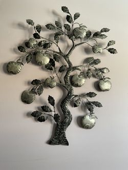 Metal Apple Tree Wall Hanging