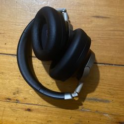 Headphones 