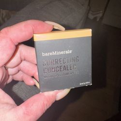 Correcting Concealer 