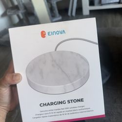 Einova Charging Stone 