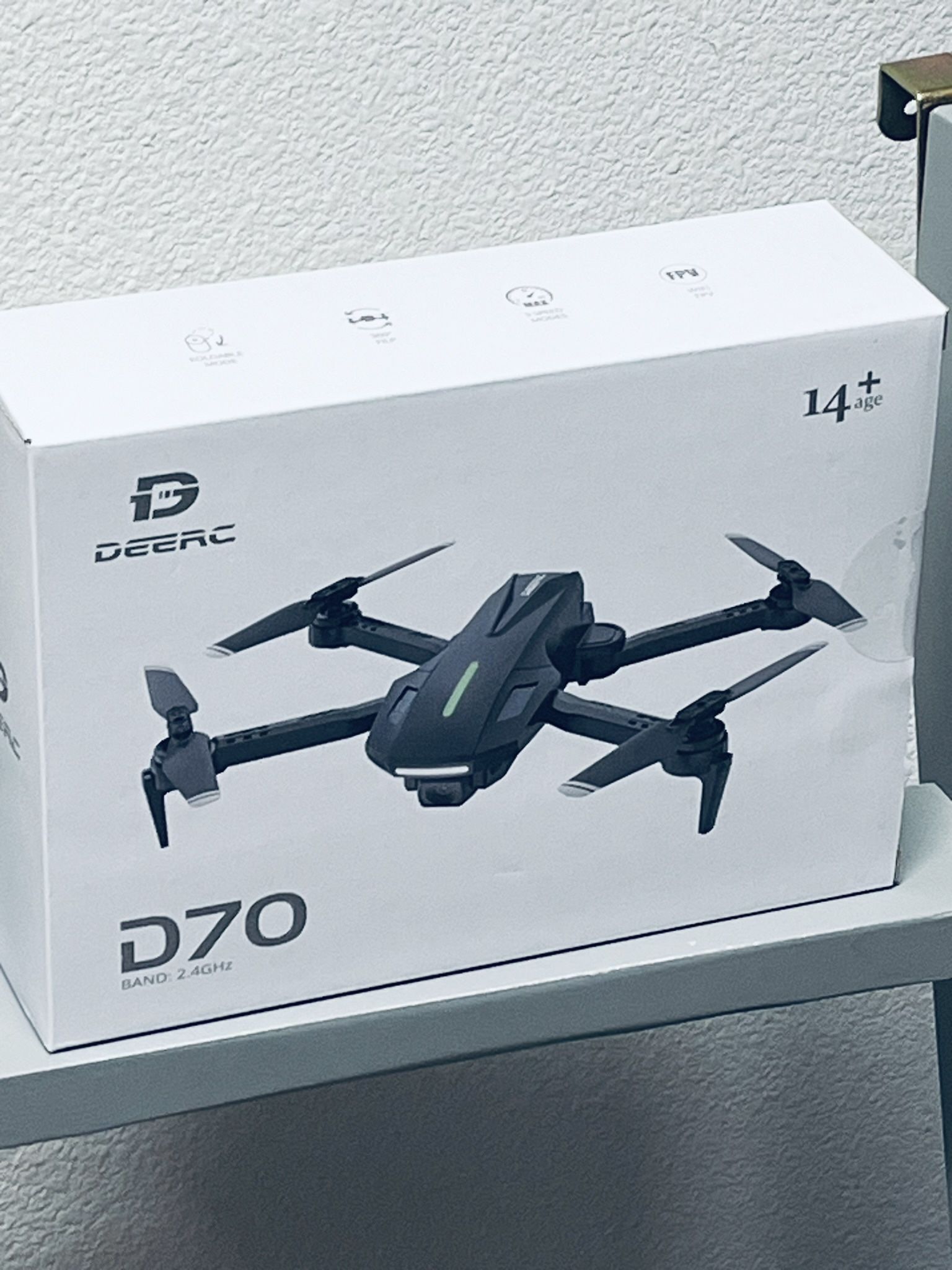 Brand new and sealed DEERC D70 Drone with Camera for Adults and Kids, 720P WIFI FPV RC Quadcopter with Real-Time Transmission, Altitude Hold, All Func