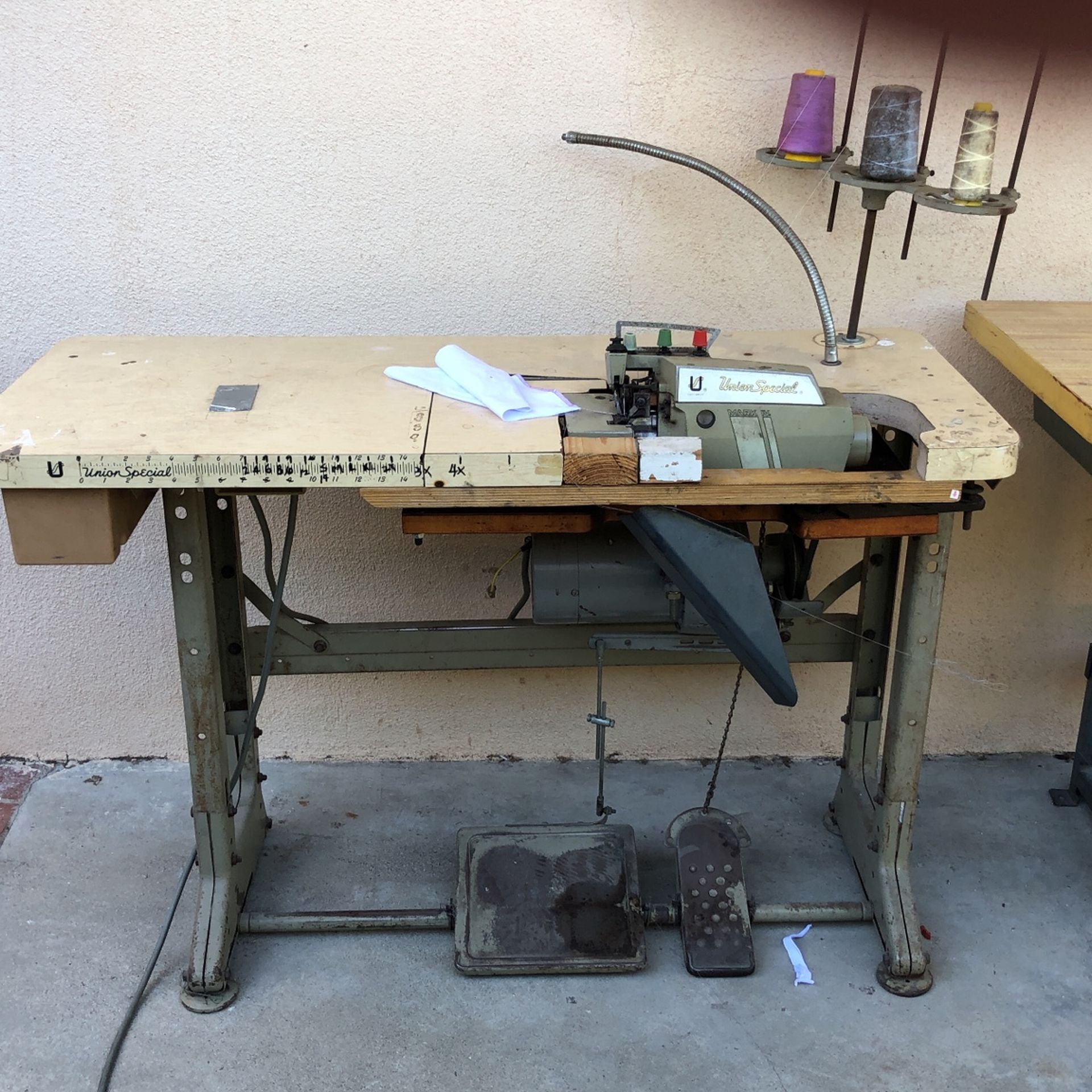 Used Union Special Overlock Machine