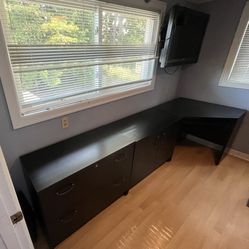 Corner Desk With Filing Unit and Storage