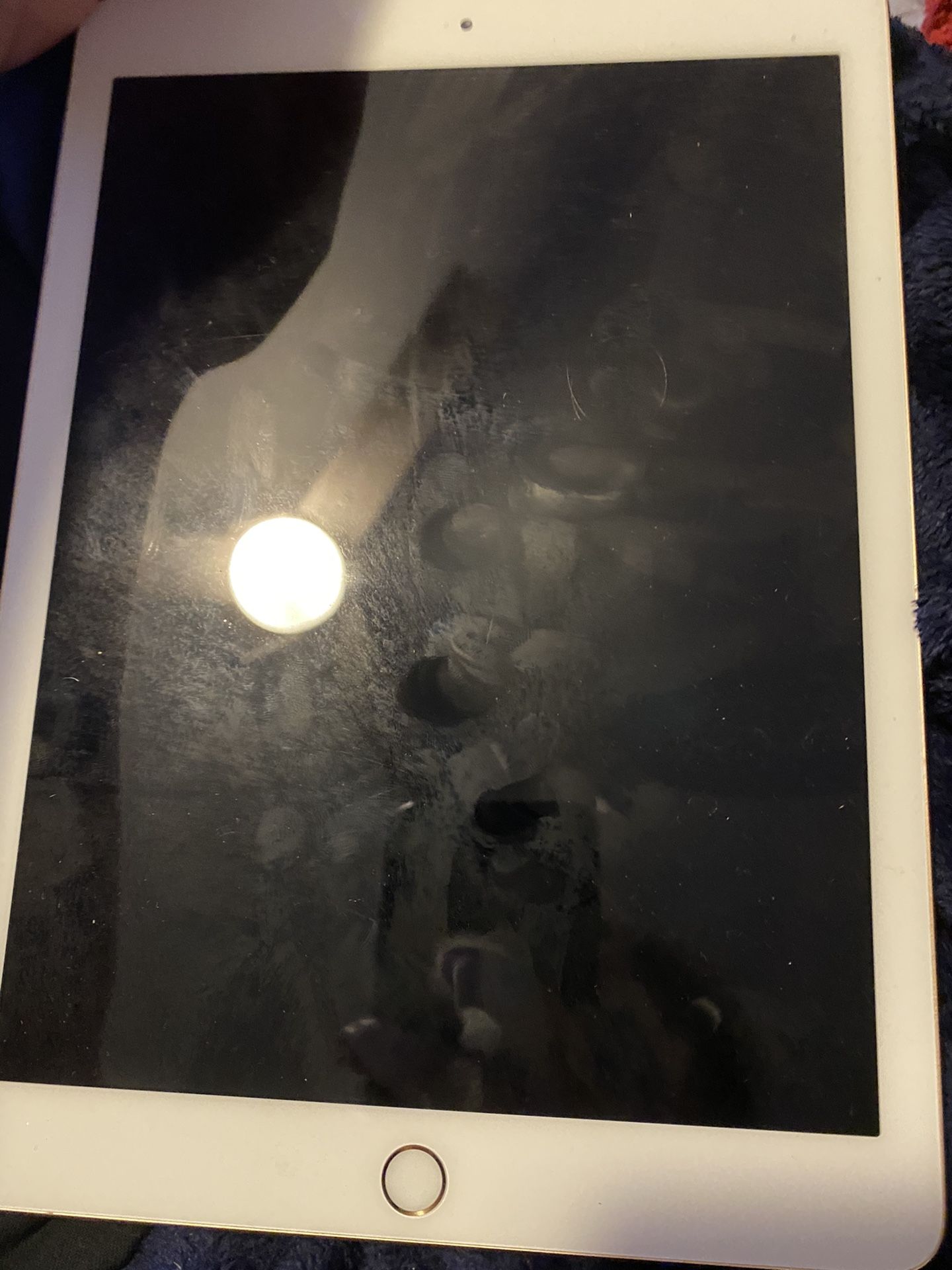 New Ipad For Sell $400