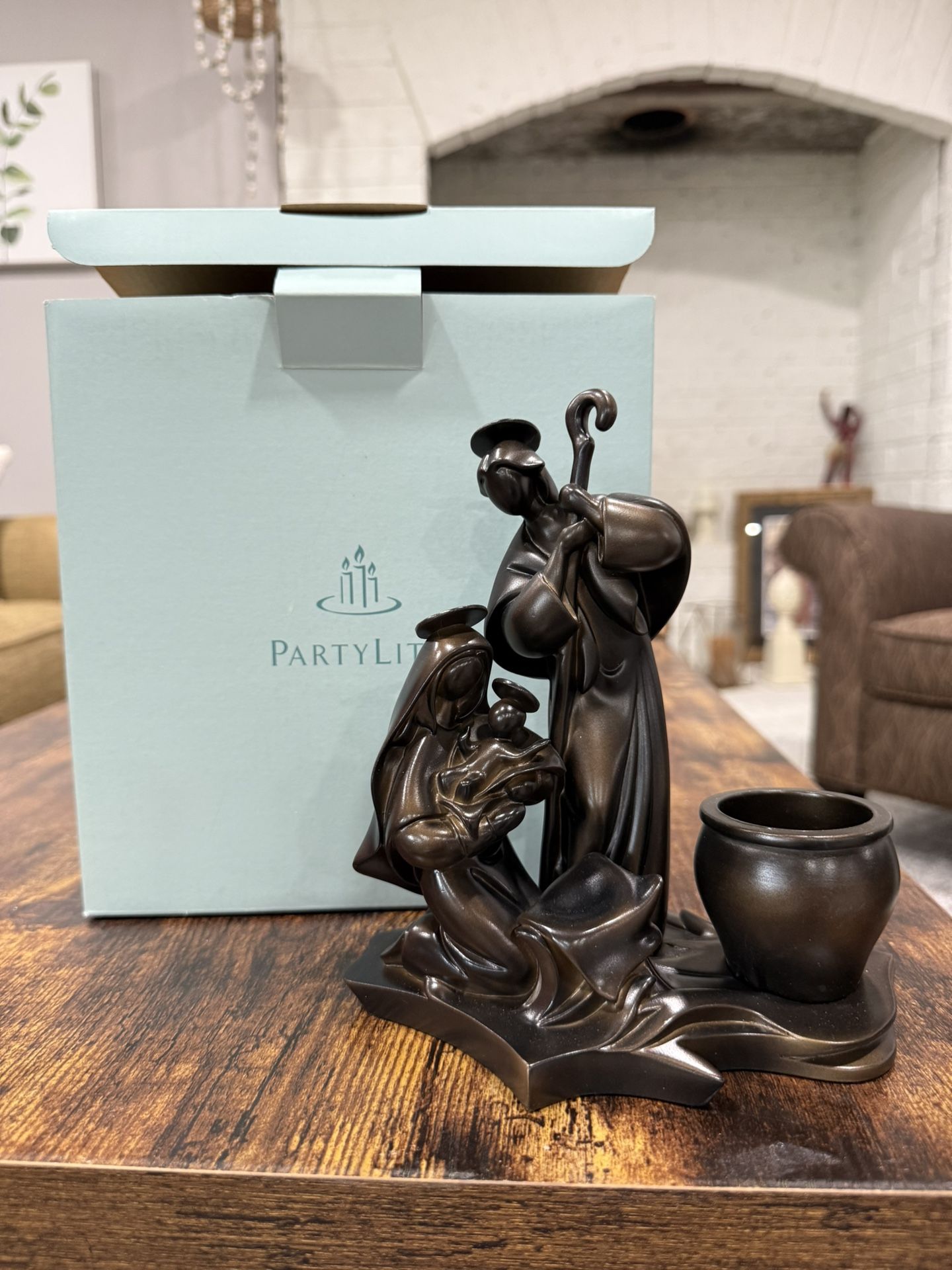 PARTYLITE Holy Night Shepherd Tealight Candle Holder Nativity