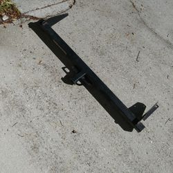 Reese Hitch 06039