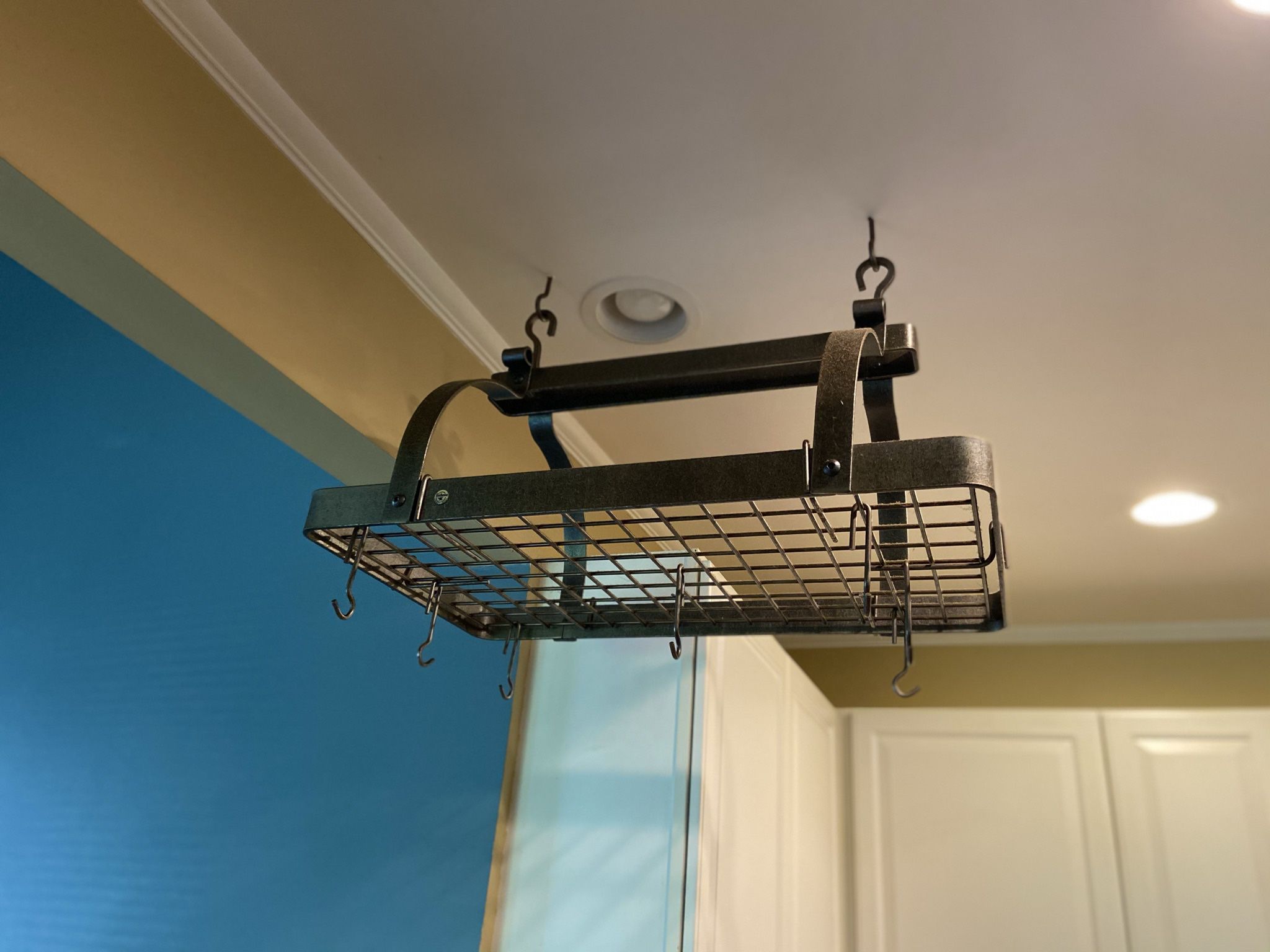 Classic Rectangle Ceiling Pot Rack With Hooks