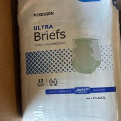 A Large Brief Diapers For Old People Adult Vapors