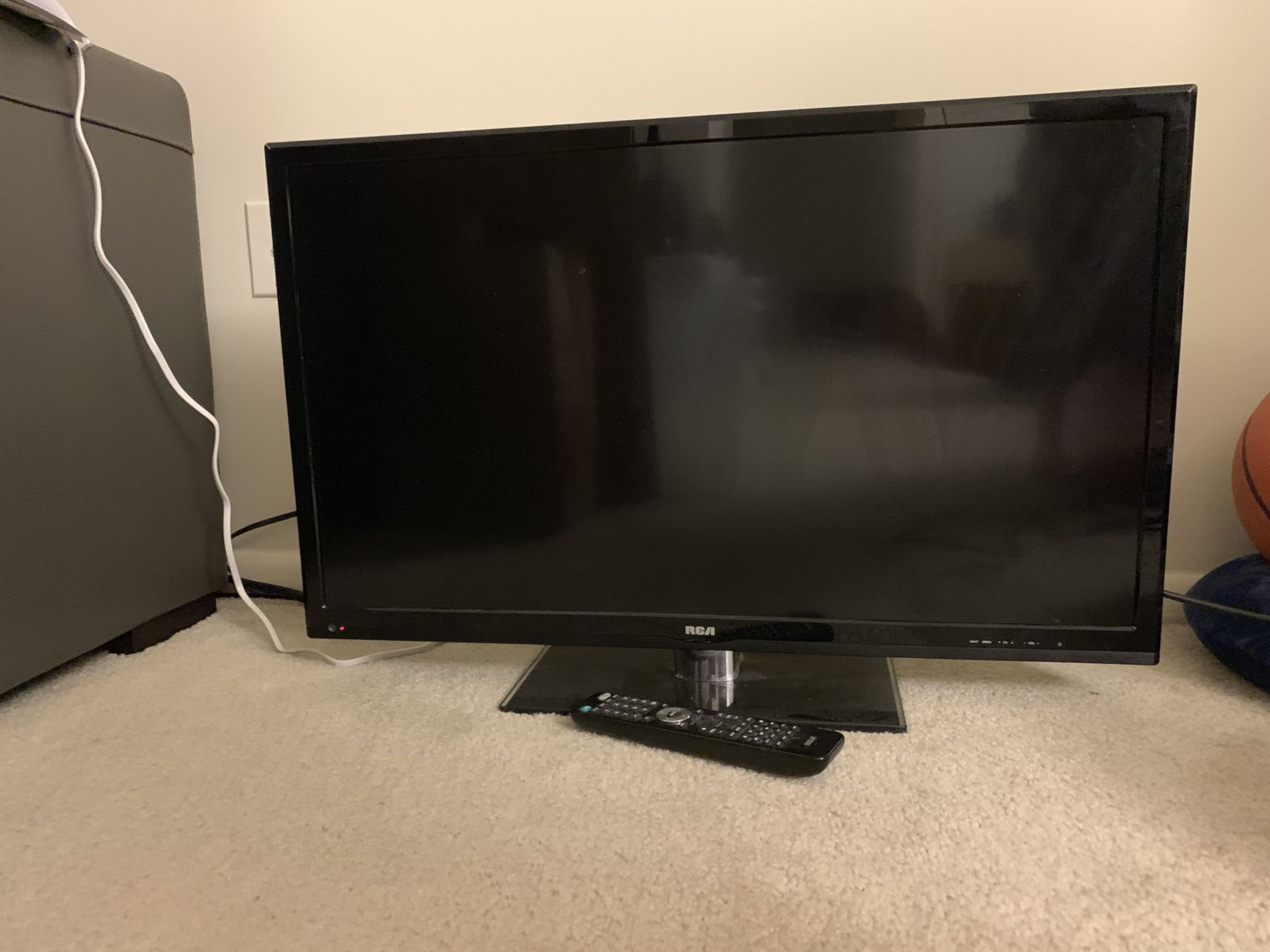 31 inch flat screen TV