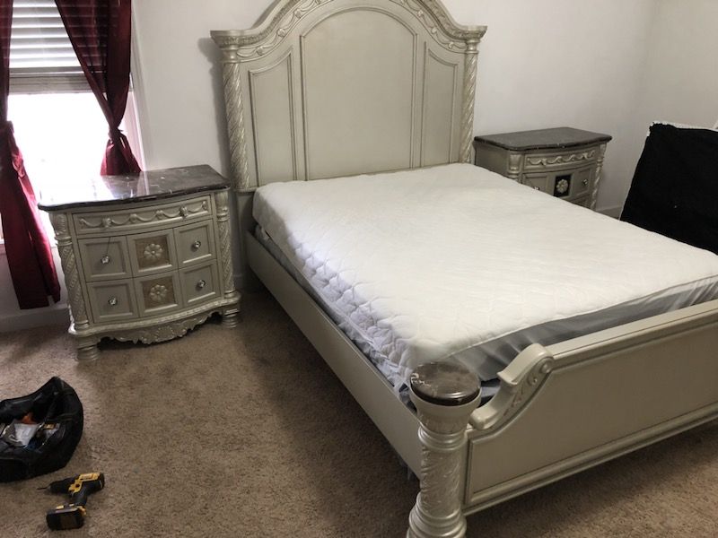 New cassimore panel bedroom collection set