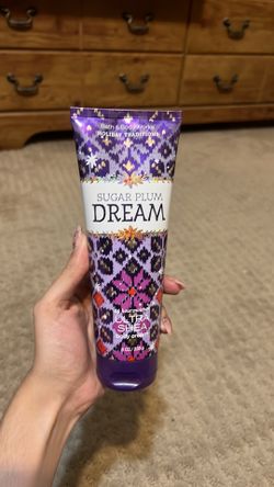 Not Sealed. Never Used Sugar plum dream lotion 8 oz