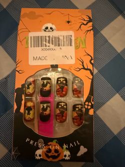 Halloween Press-On Nails Set