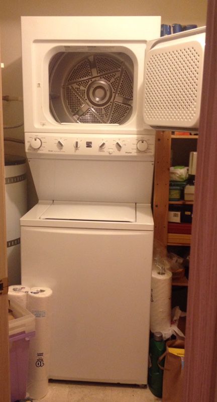 Kenmore washer & dryer combo - laundry center