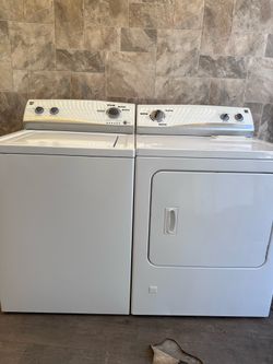 Kenmore washer and dryer laundry