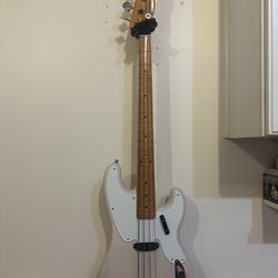 Squier Classic Vibe 50s P Bass