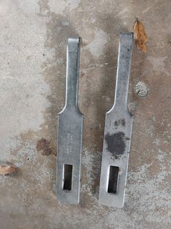 Puller jaws