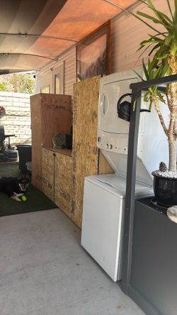 Stackable washer/dryer